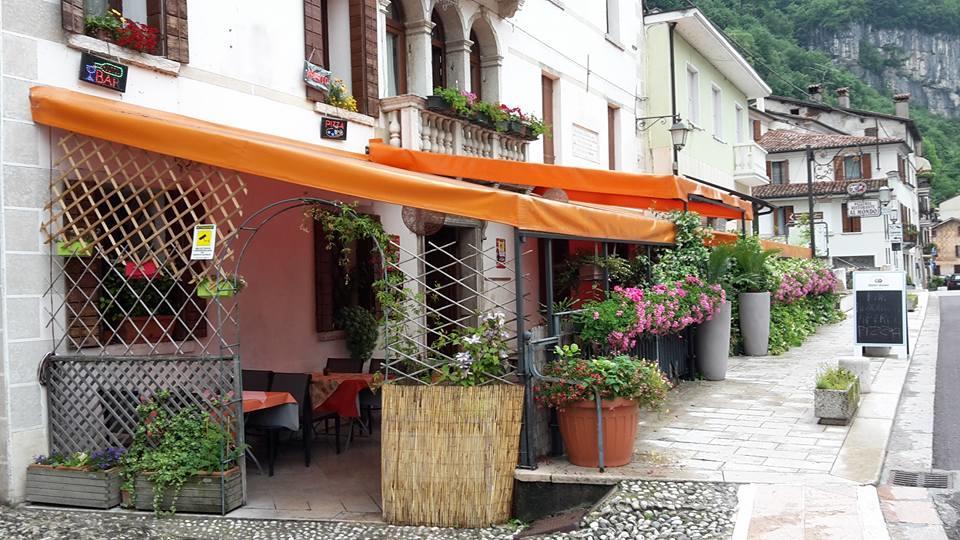 Ristorante Pizzeria Al Mondo Valstagna المظهر الخارجي الصورة