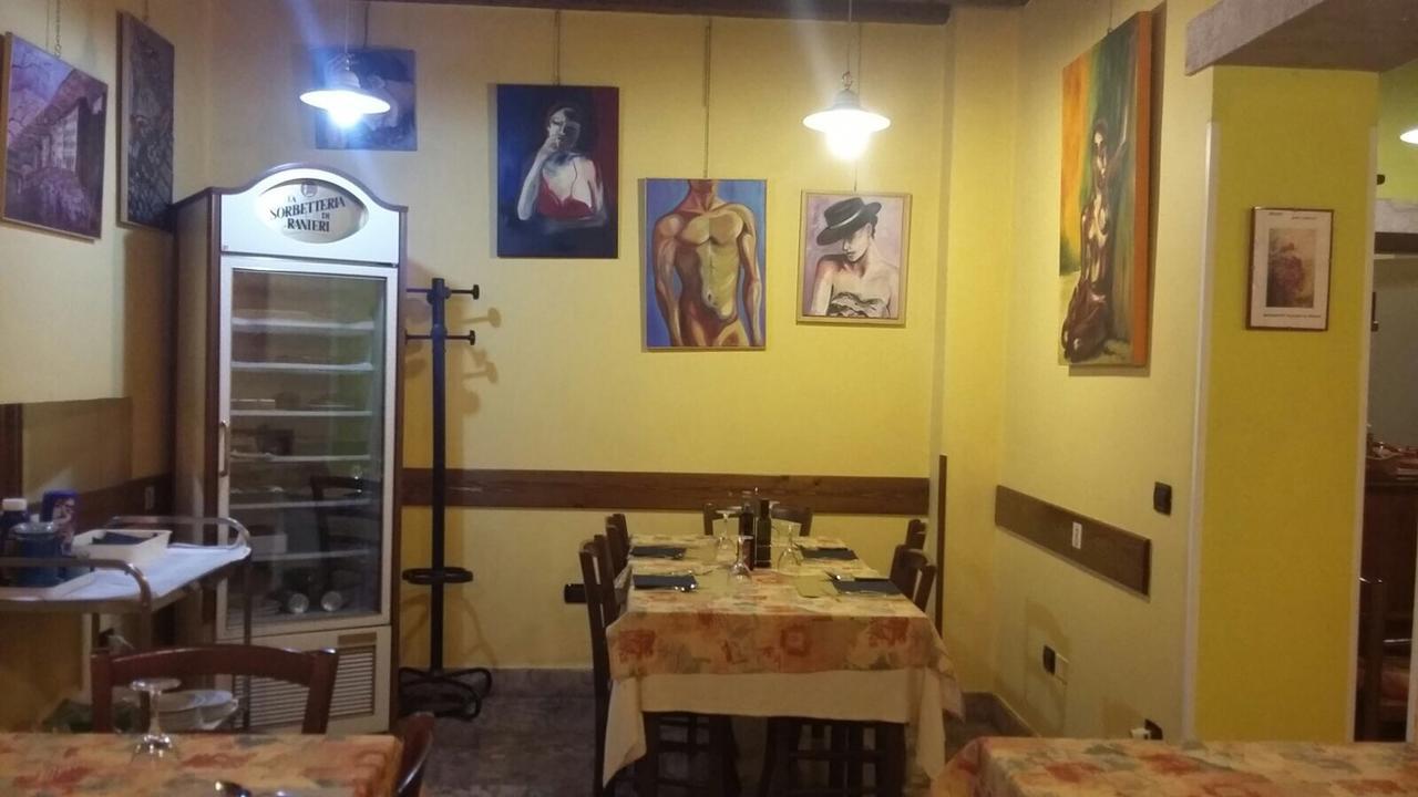 Ristorante Pizzeria Al Mondo Valstagna المظهر الخارجي الصورة